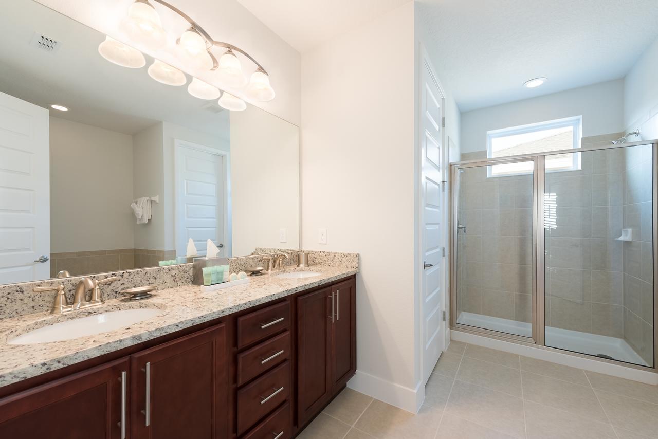 Alluring Home By Rentyl With Private Pool Near Disney - 310P Orlando Exterior foto